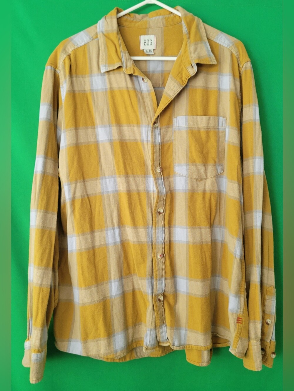 BDG Mustard and White Plaid Button-Up Shirt Sz XL Cotton Men Dress Top